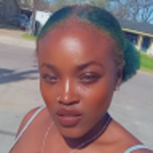 Meet your Posher, Dina